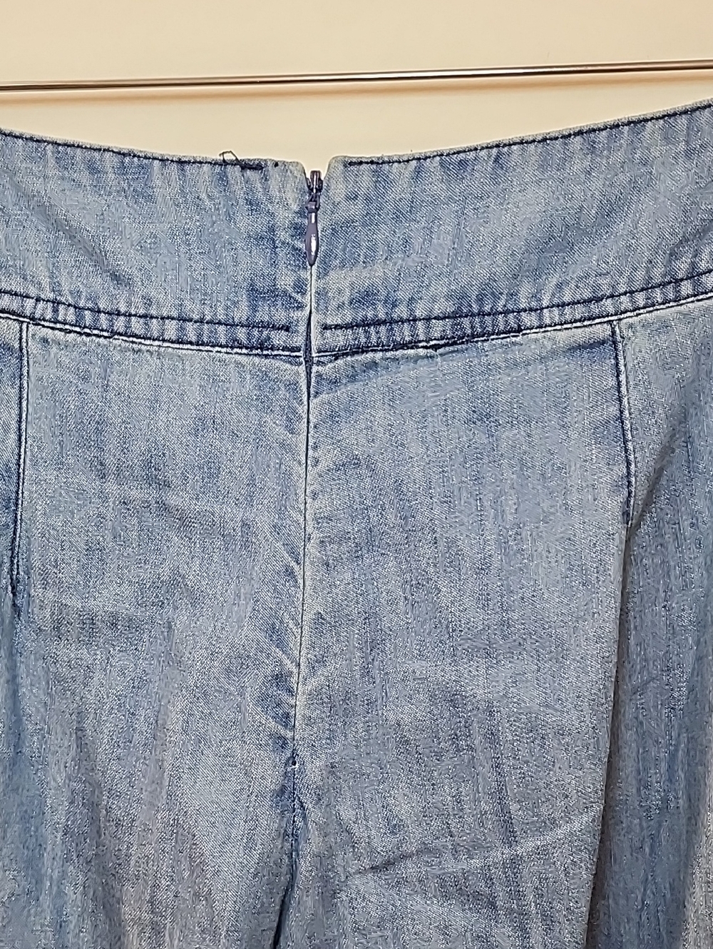 Free People Ramona Apron pant light wash  wide leg and side slits Size 4 - Picture 13 of 16